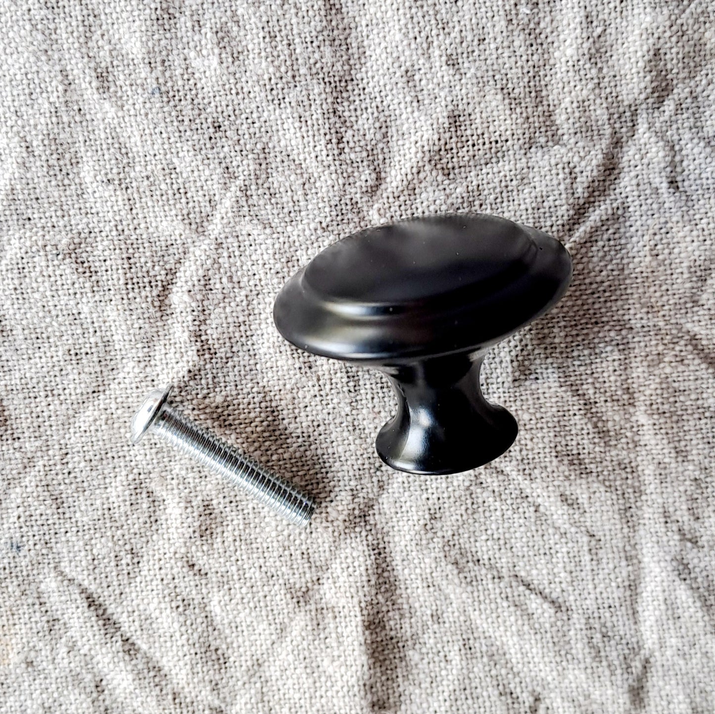Metal Knob Rounded - Black