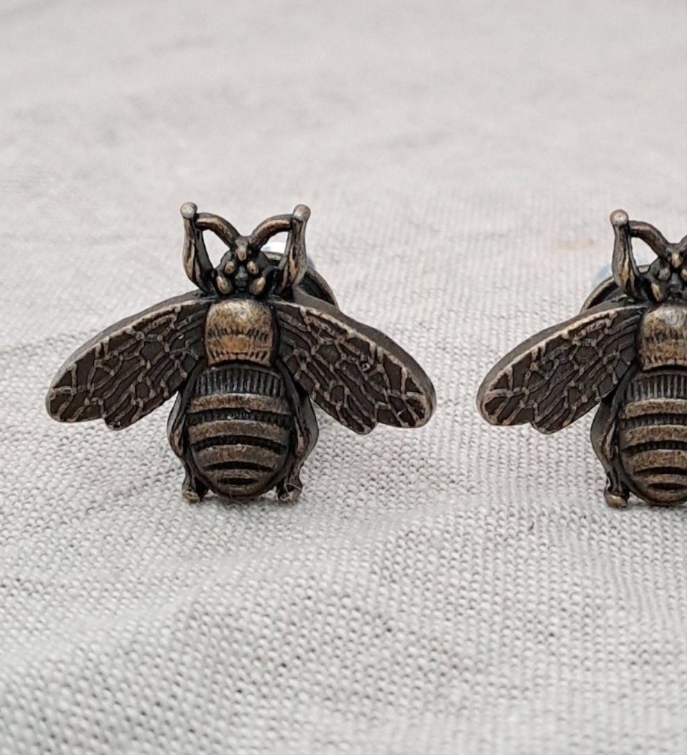 'Antique Bronze' Bee Drawer/Cabinet Knob