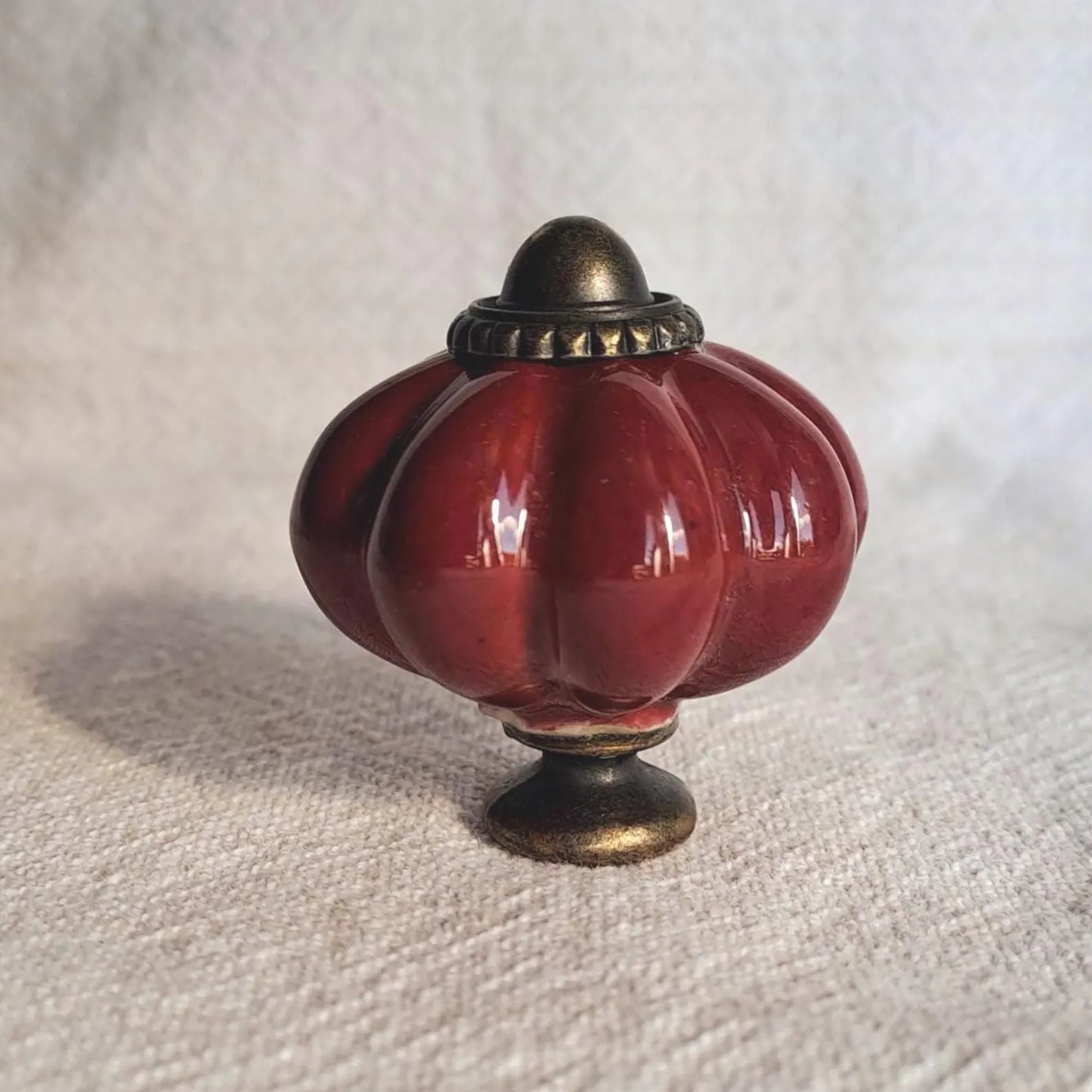Dark Red Pumpkin Knob