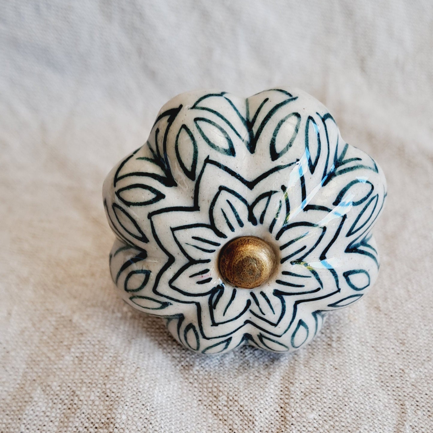 Green 'Vintage Flower' Ceramic Drawer Knob