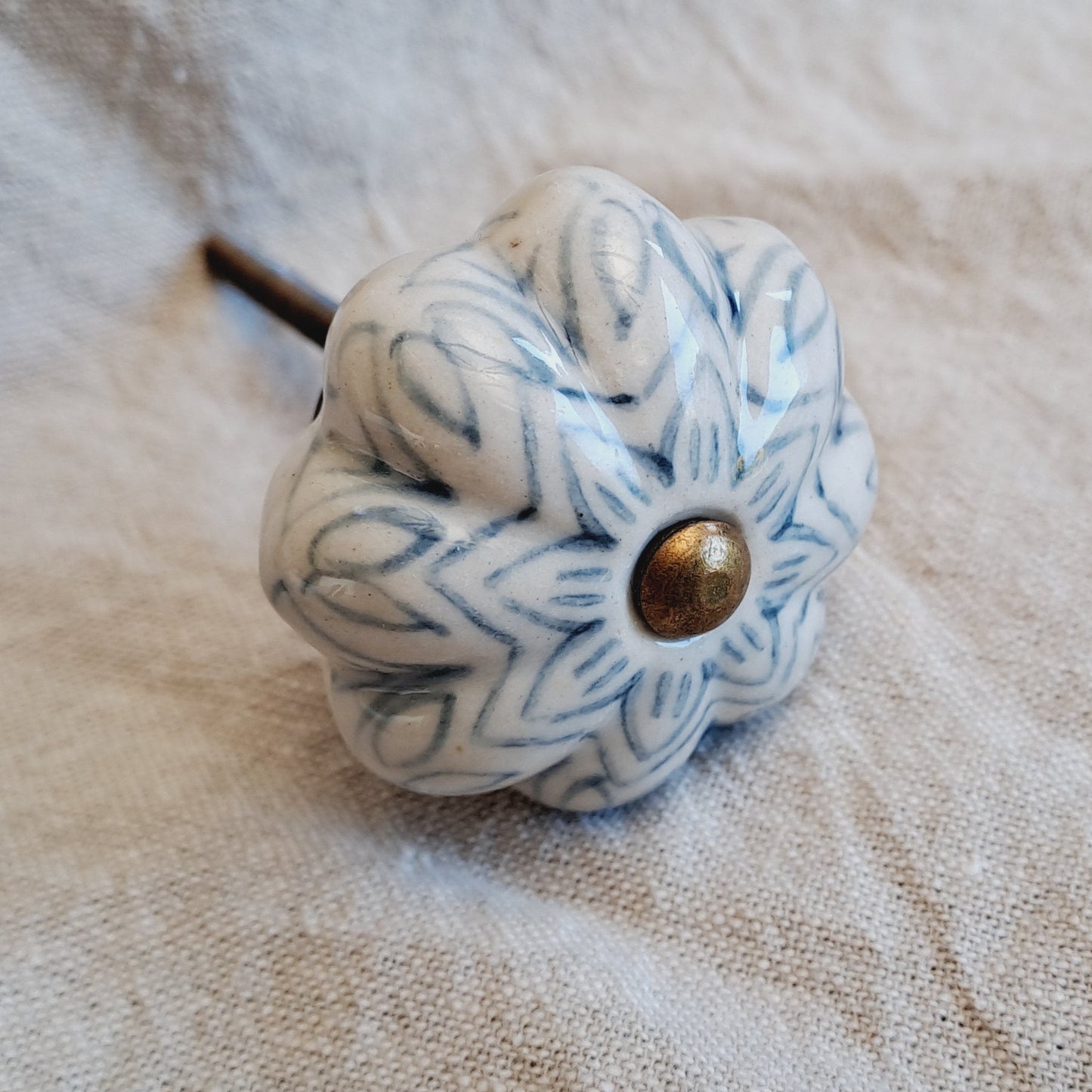 Blue/Grey 'Vintage Flower' Ceramic Drawer/Cabinet Knob