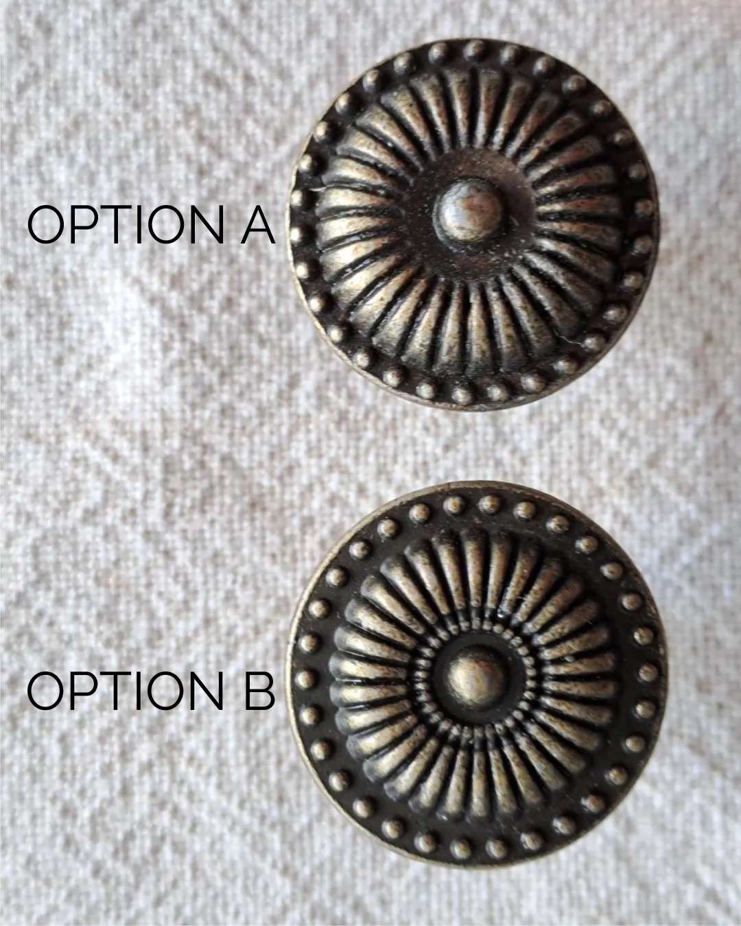 'Sawyer' Metal Knobs - Antique Bronze Finish