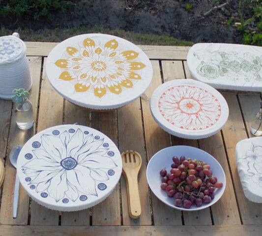 Set of 3 Large ‘Edible Flowers’ Bowl and Dish Covers