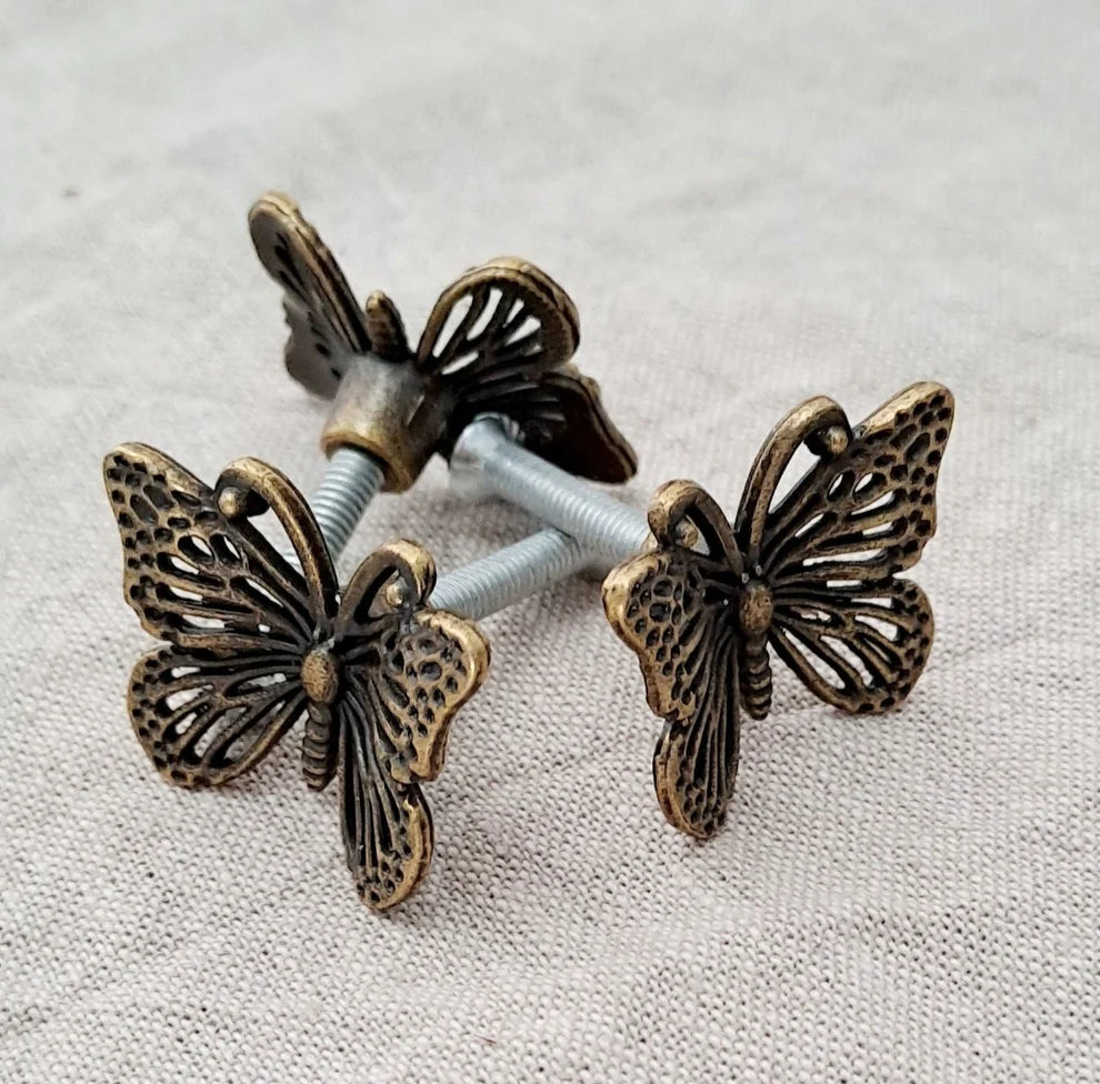 Pack of 5 'Antique Bronze' Butterfly Drawer/Cabinet Knob