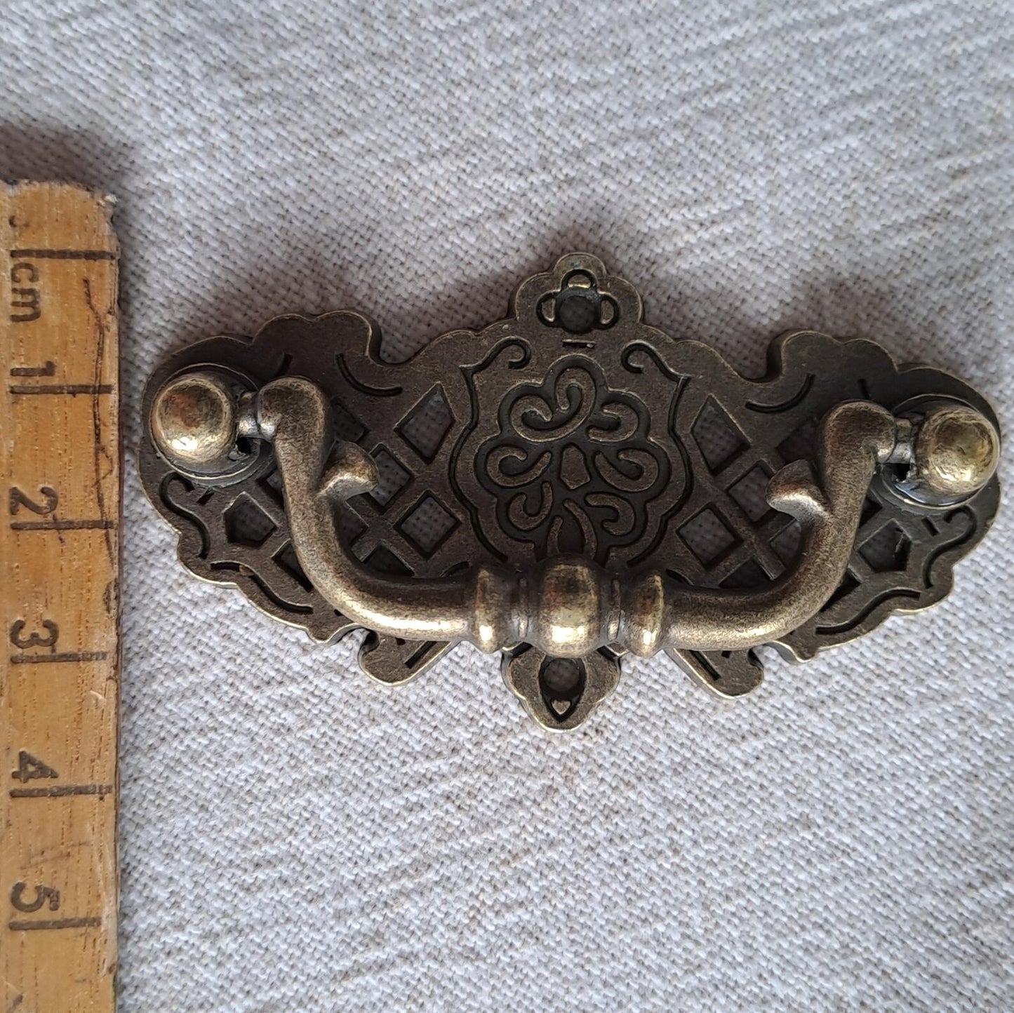 Antique Design Metal Handle