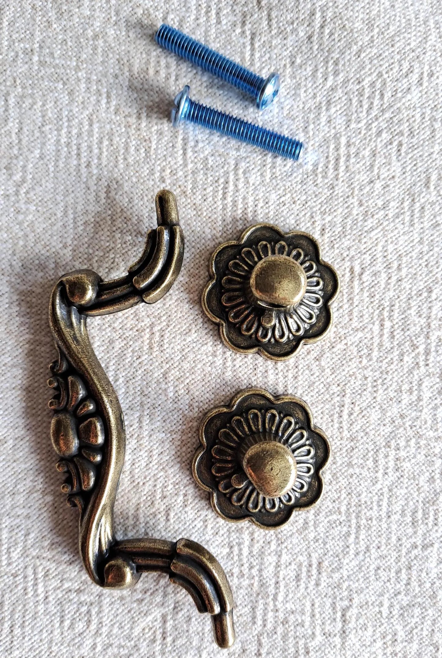 Handles - 'Old Vintage' Style