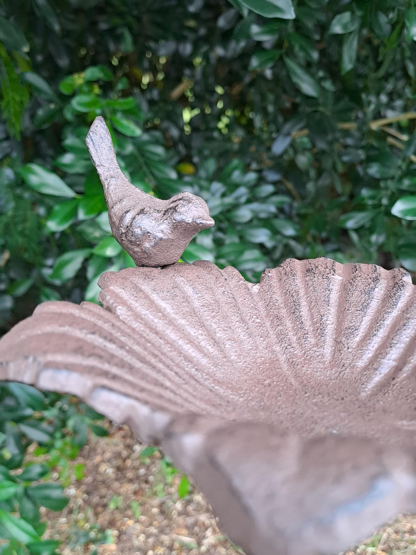 Cast Iron Stake Bird Feeder