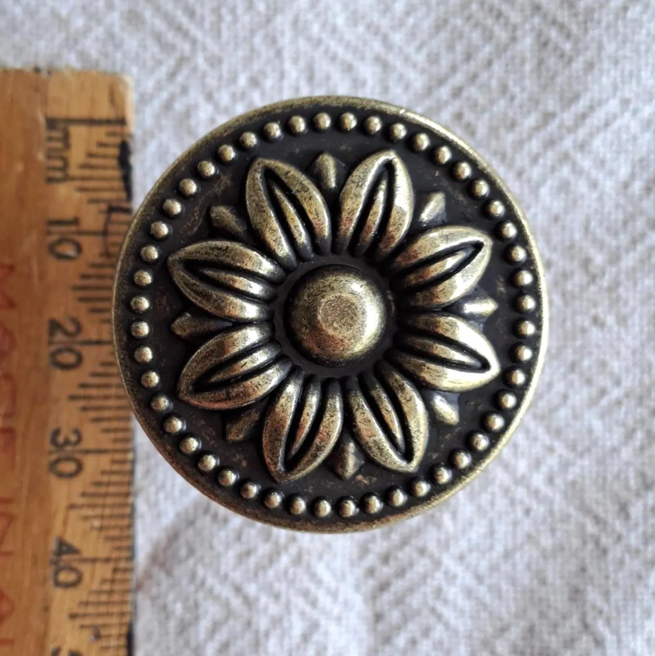 Metal Knob LARGE 'Vintage Flower'