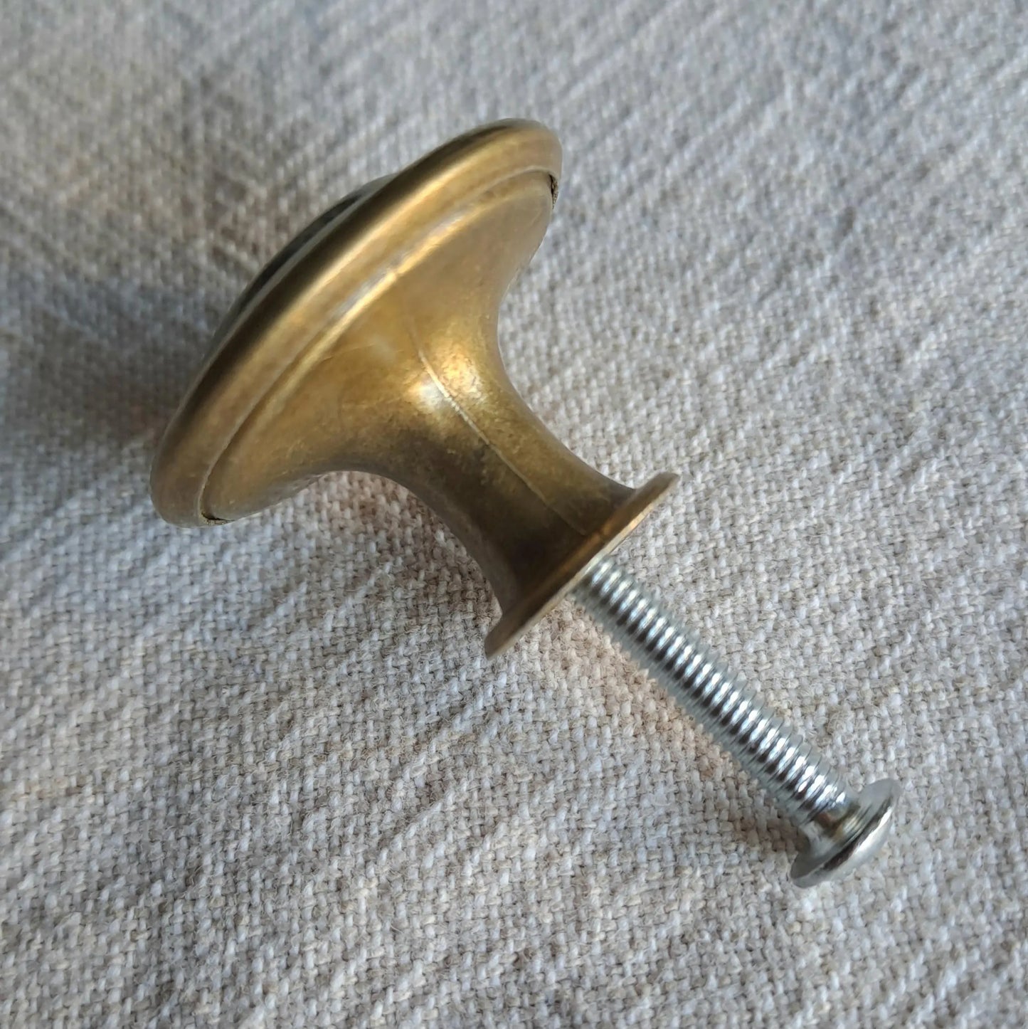 Antique Gold 'Howard' Drawer Knob