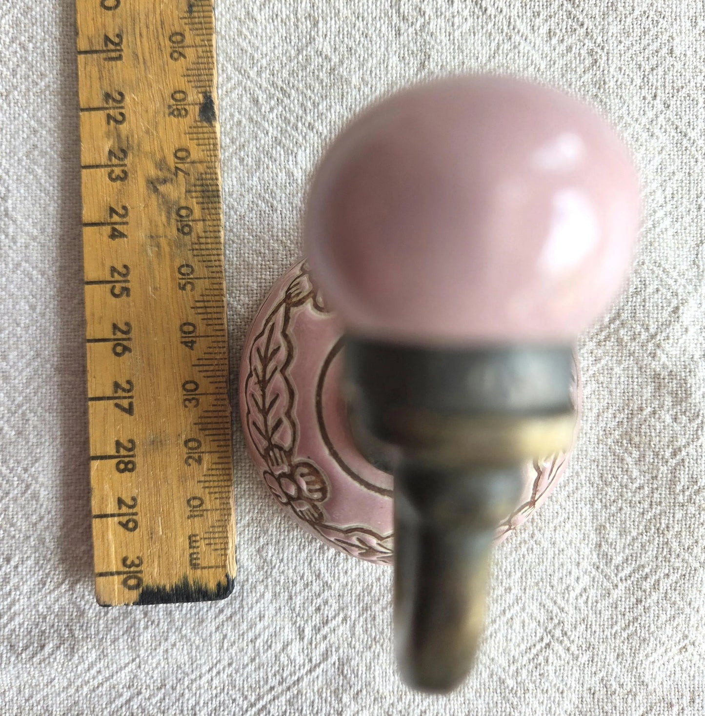 Flower Design Wall Hook - Pink