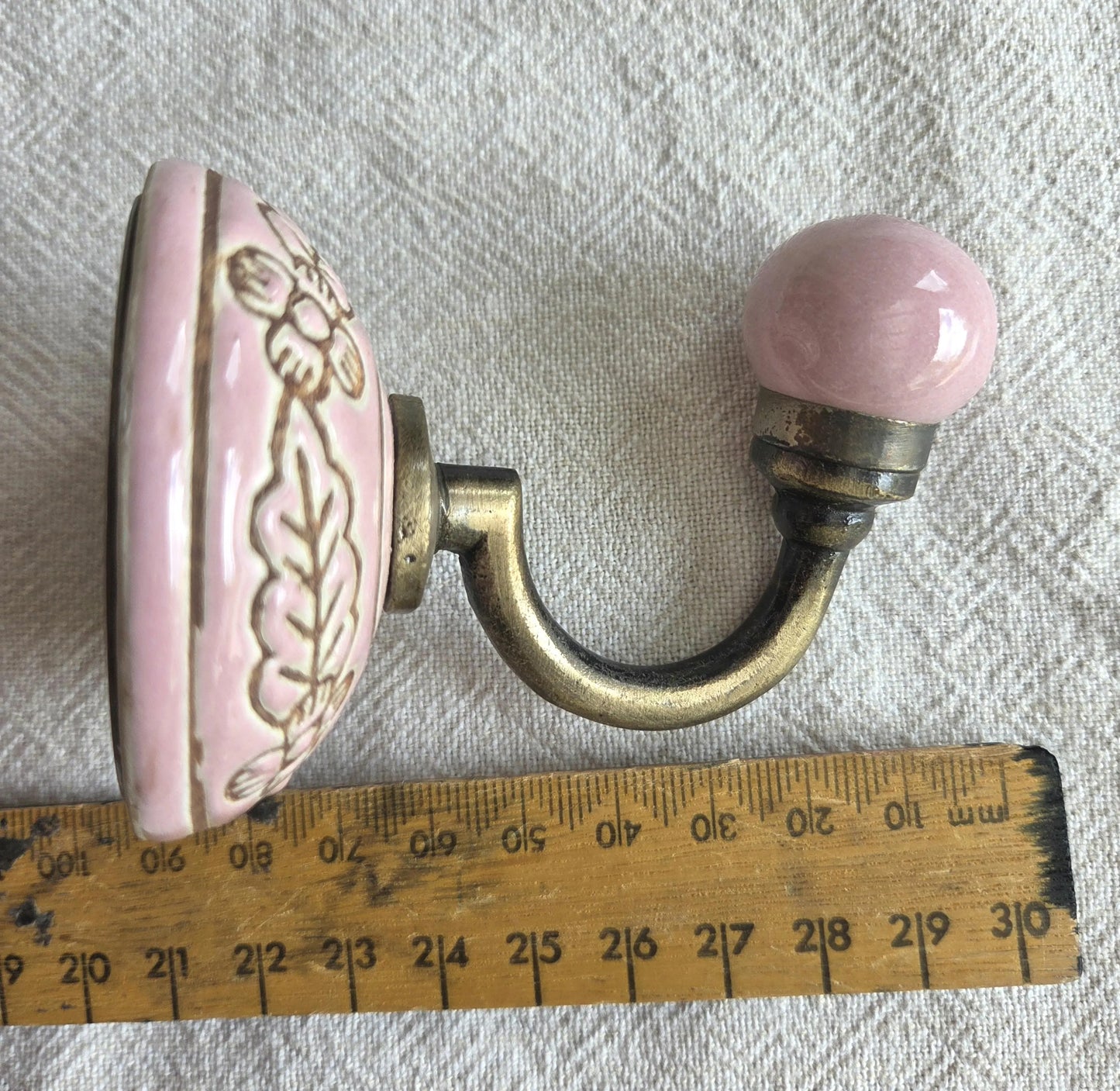 Flower Design Wall Hook - Pink